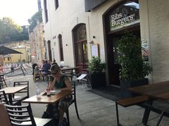 -Ribs & Burgers The Rocks