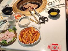 -炙城·韩式烤肉(南京东路店)