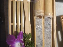 手打青虾滑-尚尚仙·酸汤猪手·猪肚鸡火锅(华联万柳购物中心店)