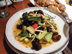 -宣威山野人家·云南菜·菌火锅(金碧店)