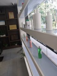 点击看大图 -首脑美发沙龙