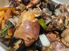 -七欣天香辣蟹火锅(无锡金太湖国际城店)