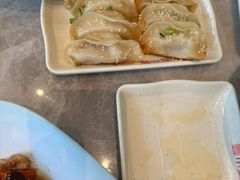 -小姜锅贴(凤凰街店)