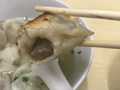 -黄阿姨锅贴大王(万航渡路店)