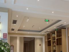 -维也纳酒店(广州白云国际机场航站楼店)