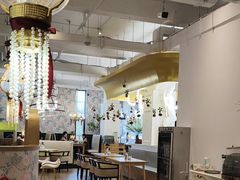 -遇见杜尚西餐厅(恒大华府店)