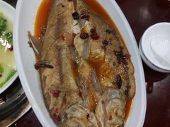 -丹水桥地锅鱼·翘嘴鲌·地方特色全鱼宴(丹江口大坝店)