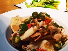-臻鲜燕海鲜融合餐厅(金陵style店)