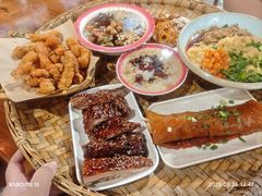 -爆炸头阿姨小四川正宗川味小吃(无任何分店)