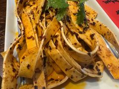 香辣干豆腐丝-新兴园饺子馆(河南街店)
