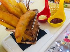 黄金鸡翅榴莲酥-威尼斯西餐厅(扬名广场店)
