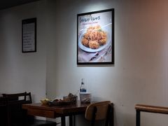 -BHC炸鸡(明洞总店)