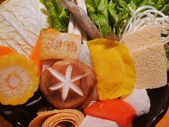 -呷哺呷哺(融创茂店)