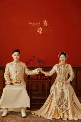 -雪中彩影婚纱摄影·微光艺术中心