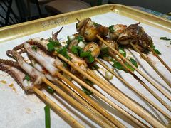-街角等你.大连海鲜烧烤.经典铁板海鲜串(西安路店)