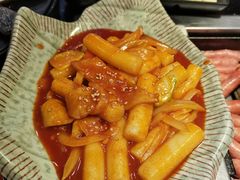 -臻牛烤肉