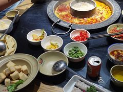 -晓宇重庆火锅(龙首店)