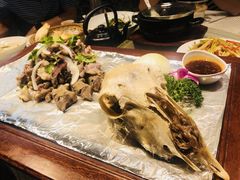 喜气洋洋-巴扎美食·新疆菜·西域歌舞表演餐厅(新疆大厦店)