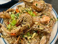 赖尿虾有膏-三妹小龙虾·黄油蟹(华侨城总店)