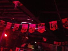 -vimi便利店酒吧
