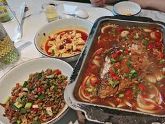-一品味庄·地标武昌鱼·藕汤湖北菜(黄鹤楼店)