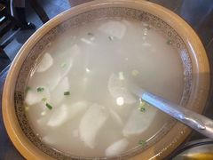 -富正毅三下锅·湘西韵味(天门山索道店)