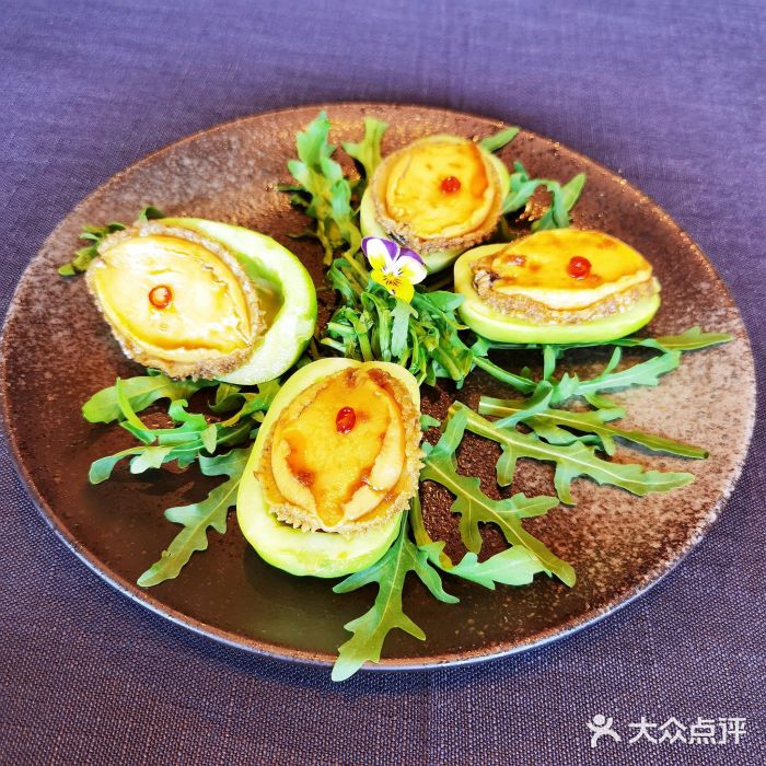鲁采LU STYLE(新天地店)黄瓜伴鲍鱼图片