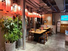 大堂-日进一片海.生腌海鲜火锅.宵夜烧烤(三里屯总店)