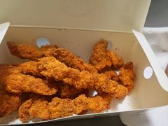 -必胜客(大坪英利店)