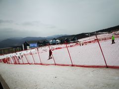 -鳌山滑雪度假区