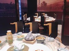 -弄堂里(西溪龙湖天街店)