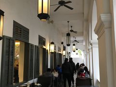 大堂-星巴克臻选(广州沙面店)