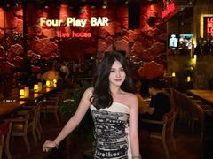 -FOUR PLAY BAR