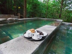 -花水湾第一村温泉大酒店