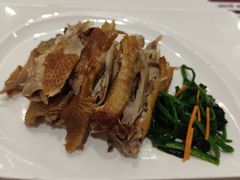 老味烧鸡-东方饺子王(新奥购物中心店)