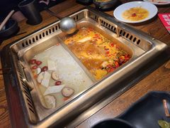 -九鼎轩脆毛肚火锅(邗江万达店)