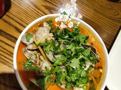 -何记花甲(海岸城旗舰店)