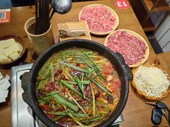 -黔有有贵州酸汤夺夺粉火锅(五味十字店)