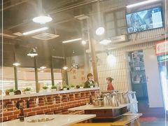 大堂-憨铁匠老火锅(龙岗万科里店)