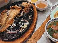 -潮界(LU·ONE凯德晶萃广场店)