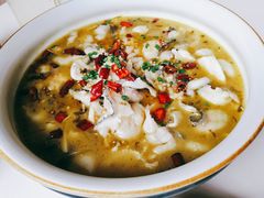 -小六汤包砂煲菜(文景路店)