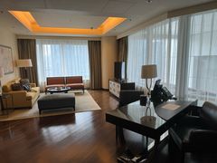 -深圳星河丽思卡尔顿酒店