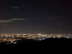 -鬼笑石后山停车场