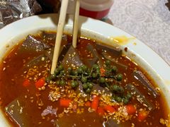 -鲁小三·大骨自助(金山总店)