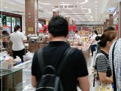 -上海市长春食品商店(淮海中路店)