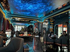 -屋有岛沉浸游戏旗舰店(中山公园店)