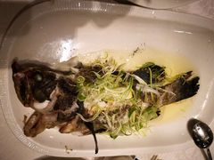 -鸿星海鲜酒家(格兰中心店)