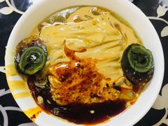 卤汁凉粉-何老二卤汁凉粉