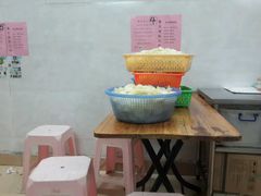 -正宗普宁豆干坊·洪记砂锅粥(红领巾路店)