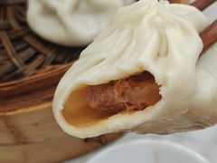 -老西白点心店